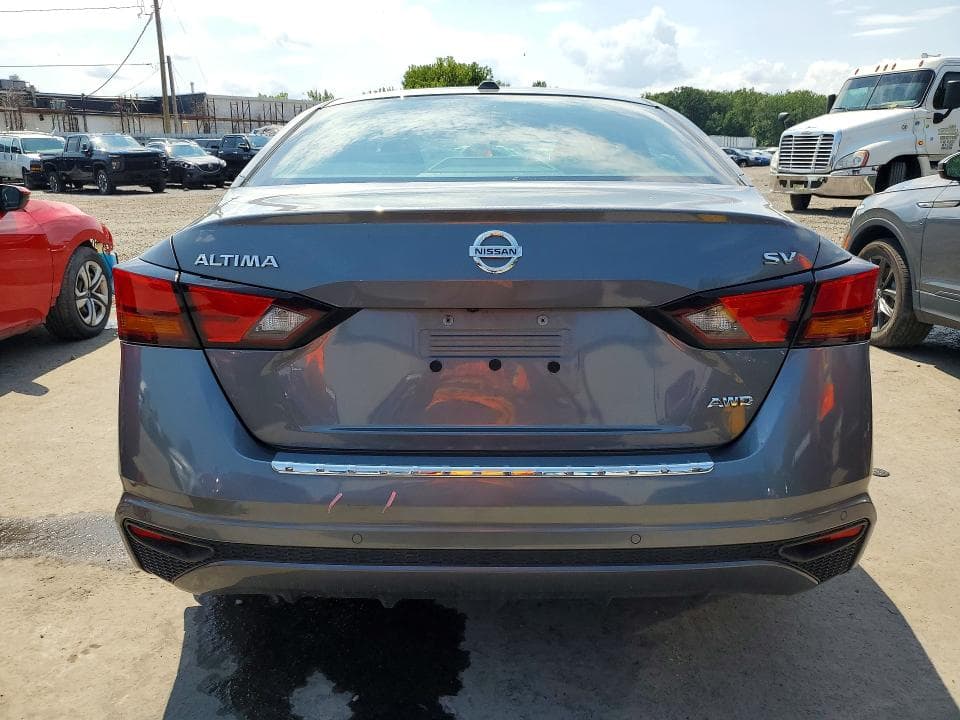 2021 NISSAN ALTIMA SV 6