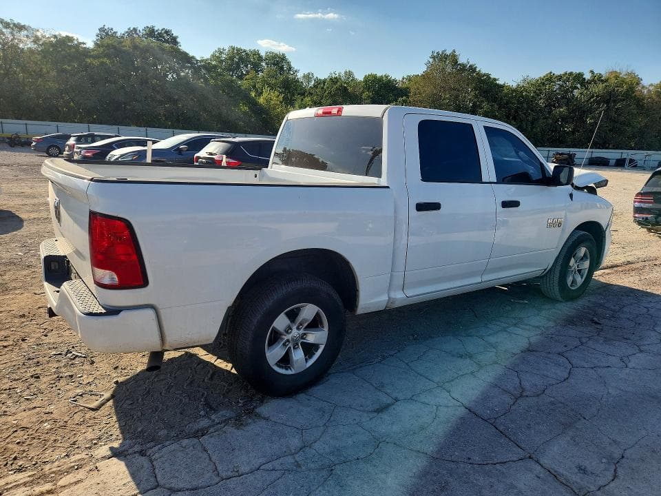 2017 RAM 1500 ST 3