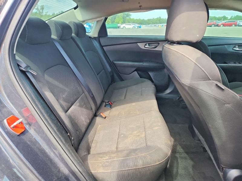 2019 KIA FORTE LXS 10