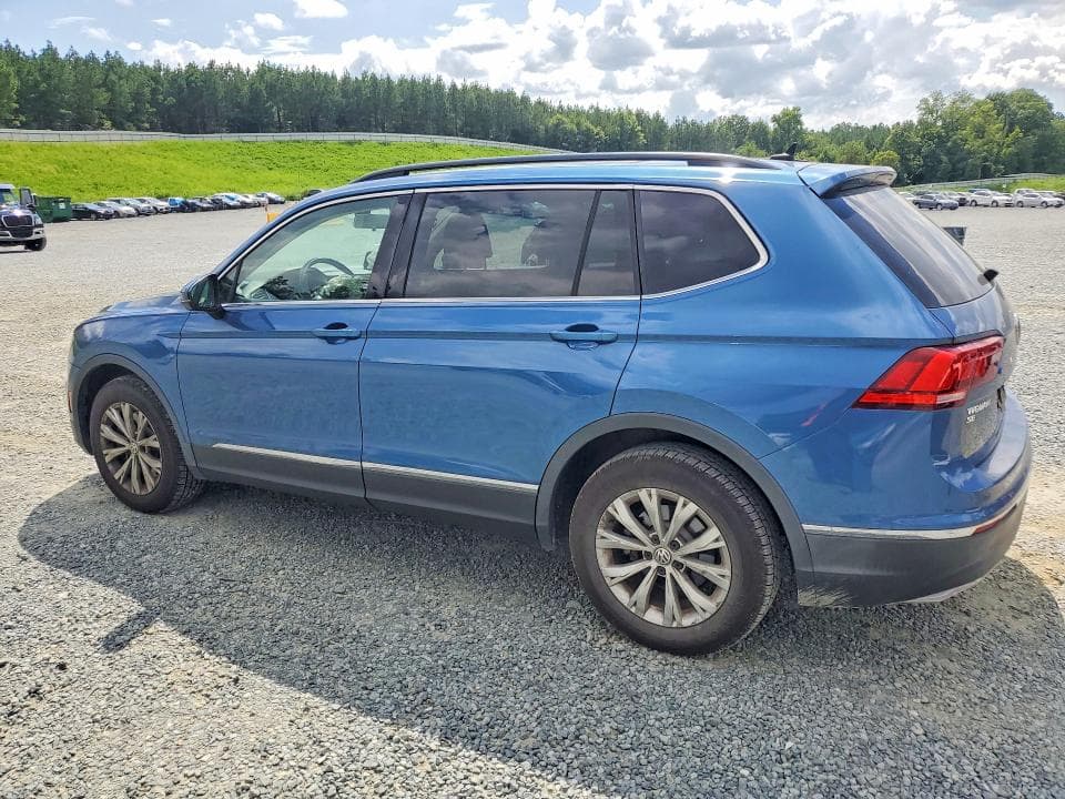 2018 VOLKSWAGEN TIGUAN SE SE 2