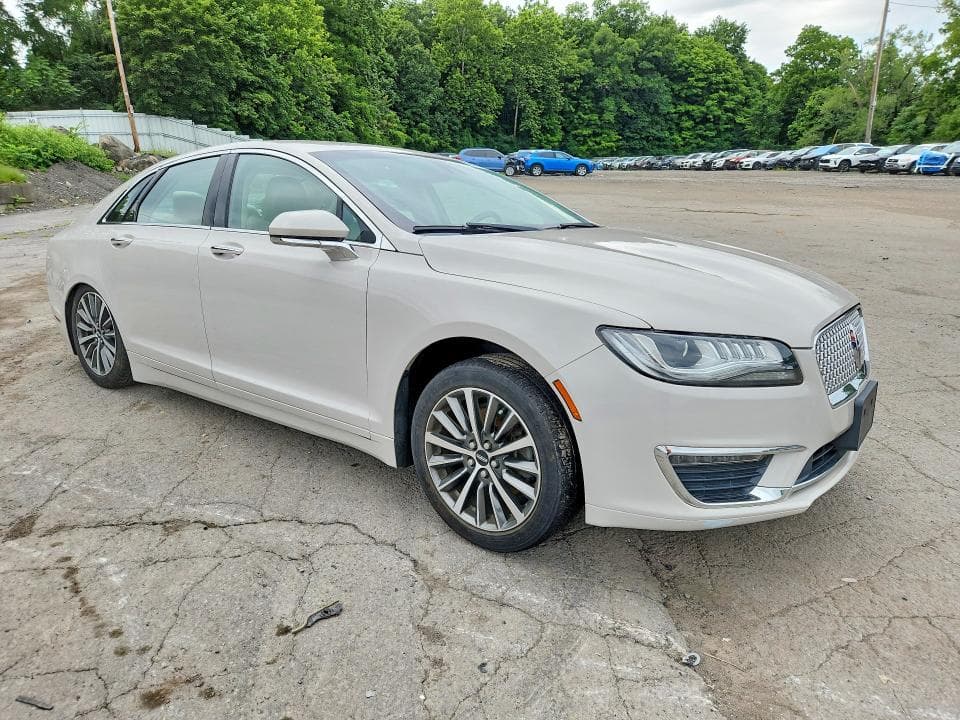 2019 LINCOLN MKZ RESERVE I 4