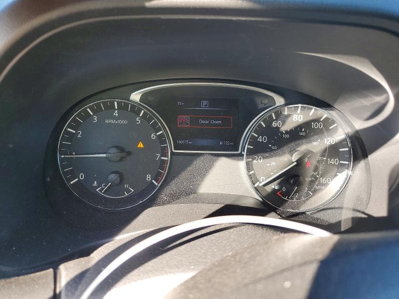 2017 NISSAN PATHFINDER S 9