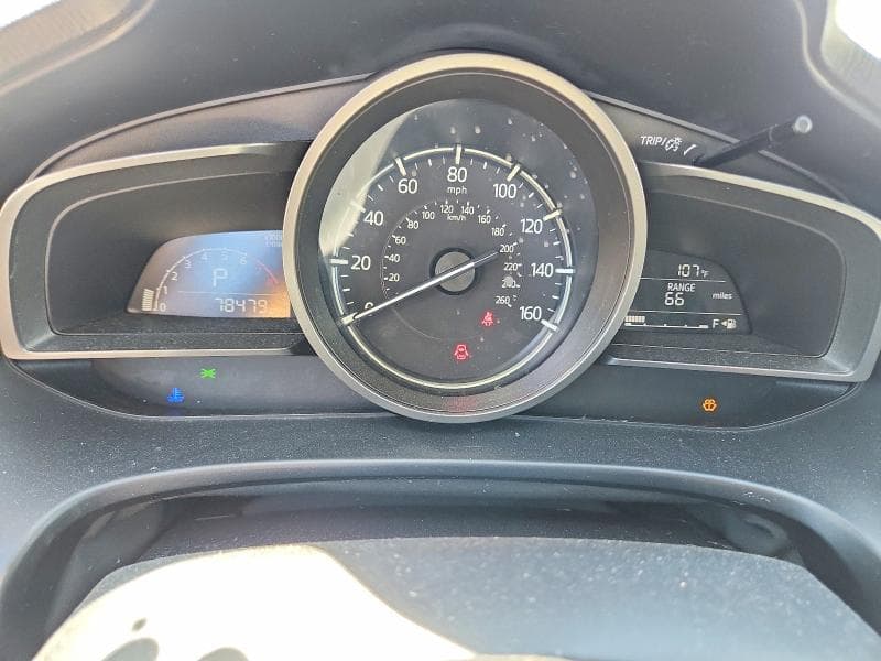 2018 MAZDA 3 TOURING 9
