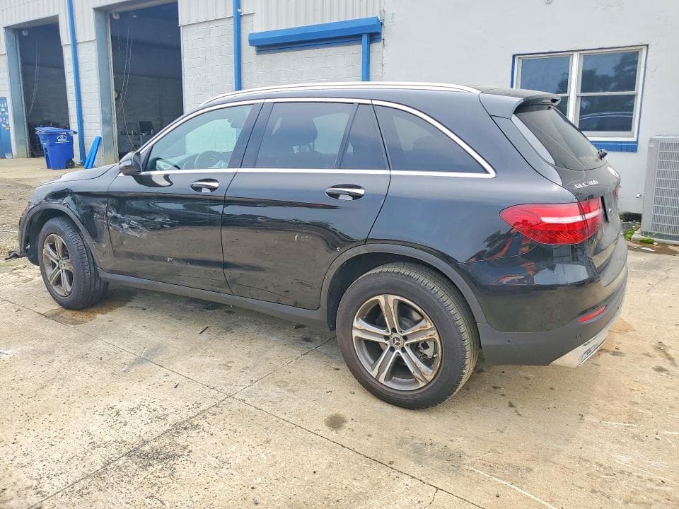 2019 MERCEDES-BENZ GLC 300 4MATIC 2