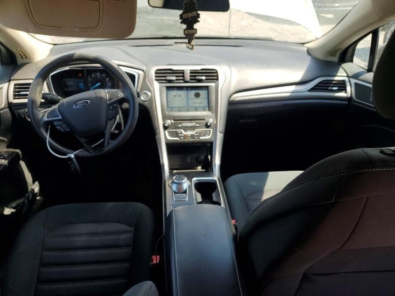 2017 FORD FUSION SE 8
