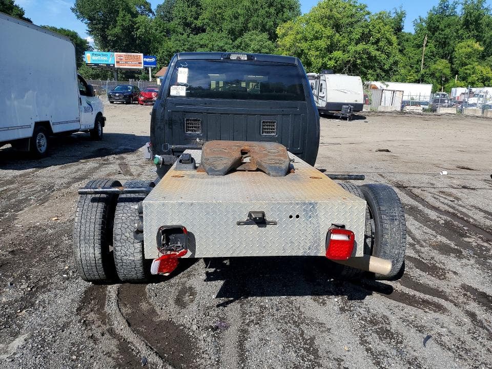 2022 RAM 3500 TRADESMAN 6