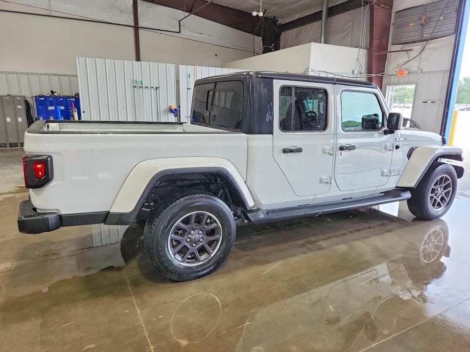 2021 JEEP GLADIATOR OVERLAND 3