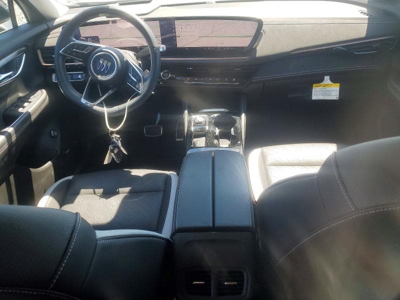 2024 BUICK ENVISION ESSENCE 8