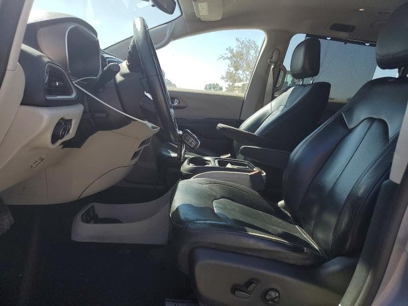 2018 CHRYSLER PACIFICA TOURING L 7