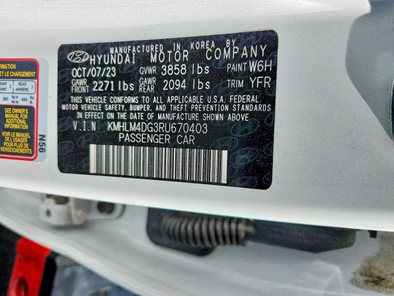 2024 HYUNDAI ELANTRA SEL 12