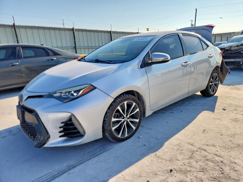 2017 TOYOTA COROLLA SE - 1