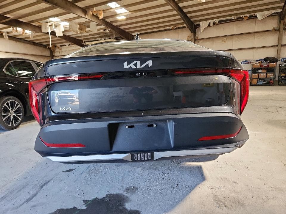 2026 KIA K4 LXS 6