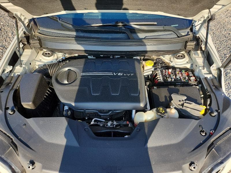 2019 JEEP CHEROKEE OVERLAND 12