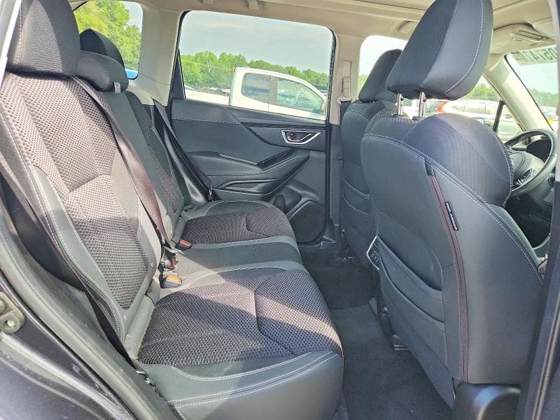 2019 SUBARU FORESTER PREMIUM 11