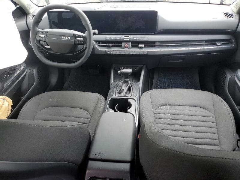 2026 KIA K4 EX 8