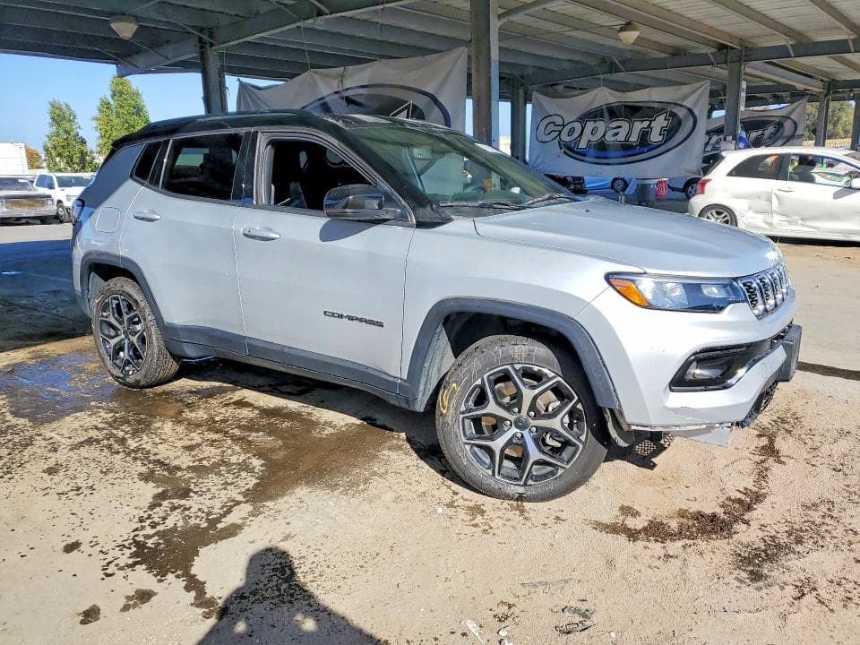 2025 JEEP COMPASS LIMITED 4