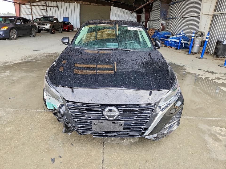 2025 NISSAN ALTIMA SV 5