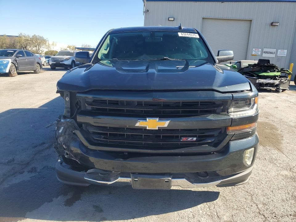 2017 CHEVROLET SILVERADO K1500 LT 5