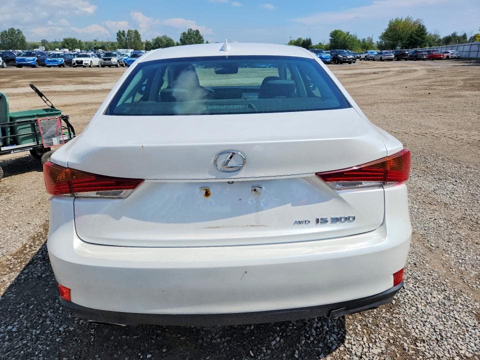 2017 LEXUS IS 300 6