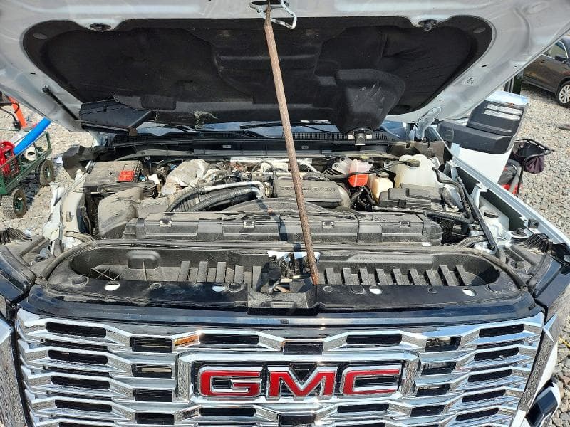 2026 GMC SIERRA K2500 DENALI 11