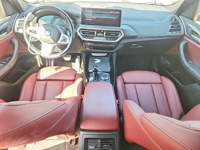 2022 BMW X3 XDRIVE30E 8