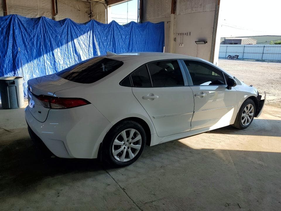 2024 TOYOTA COROLLA LE 3