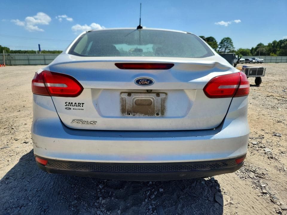 2018 FORD FOCUS S 6