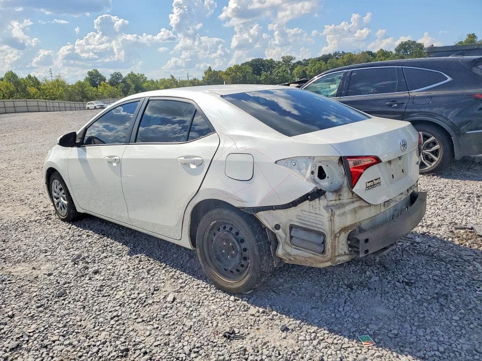 2017 TOYOTA COROLLA LE 2
