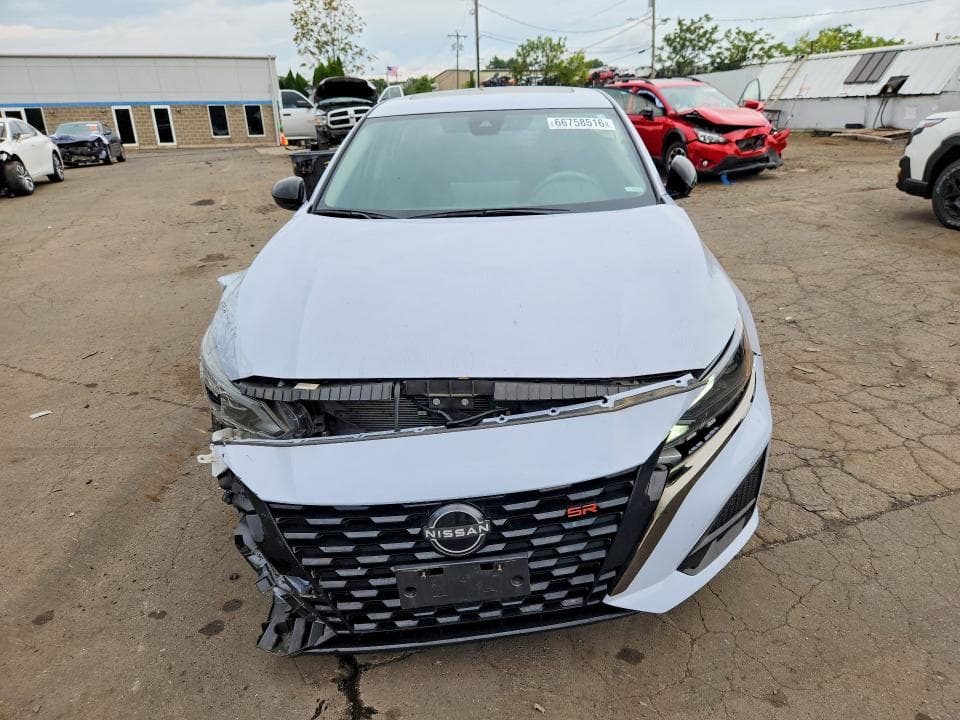 2024 NISSAN ALTIMA SR 5