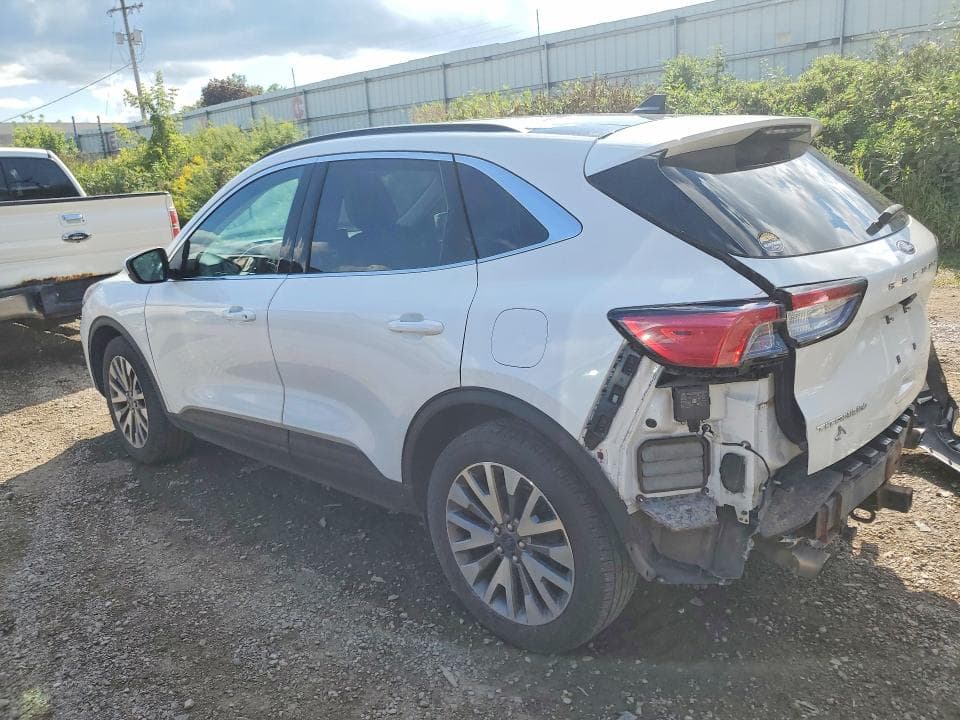 2022 FORD ESCAPE TITANIUM 2