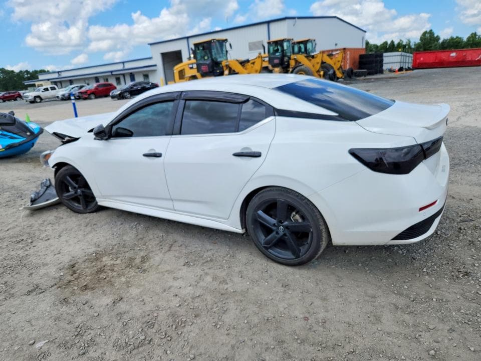 2024 NISSAN SENTRA SR 2