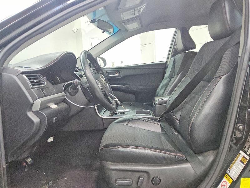 2017 TOYOTA CAMRY SE 7