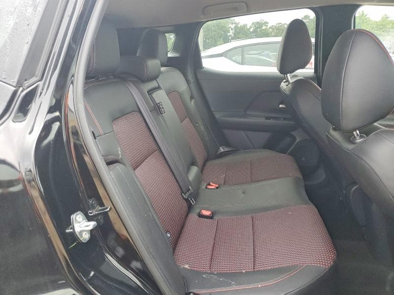 2026 NISSAN KICKS SR 11