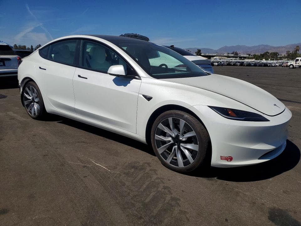 2024 TESLA MODEL 3 4