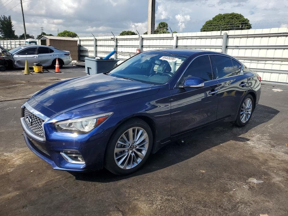 2021 INFINITI Q50 LUXE - 1