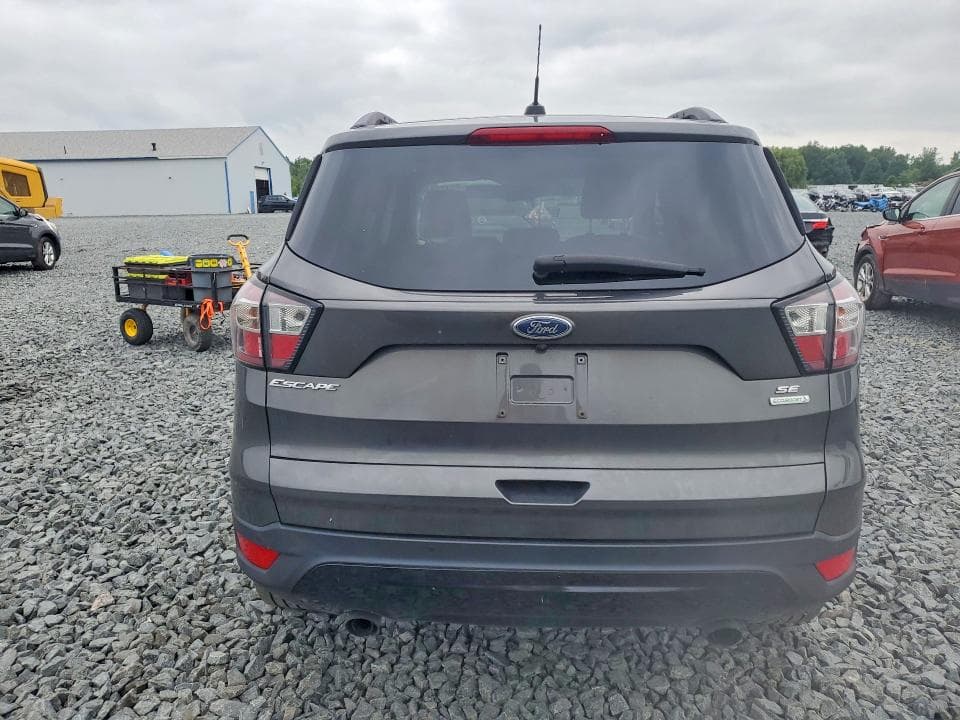 2017 FORD ESCAPE SE 6