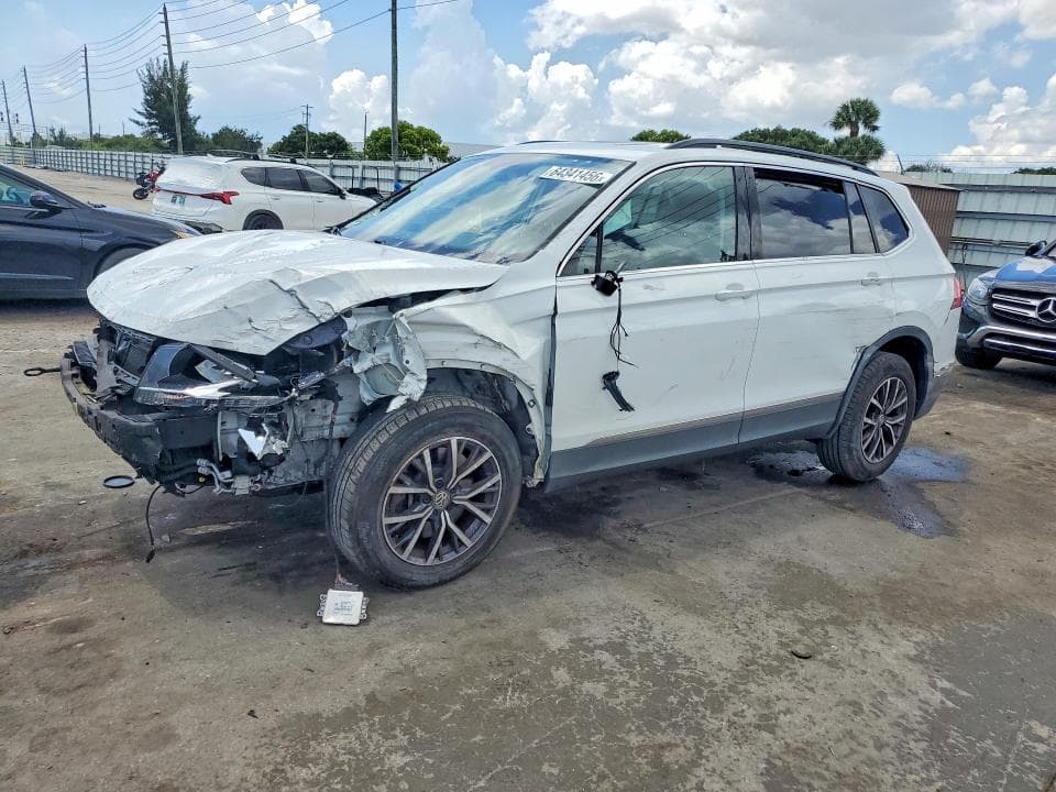 2020 VOLKSWAGEN TIGUAN SE - 1