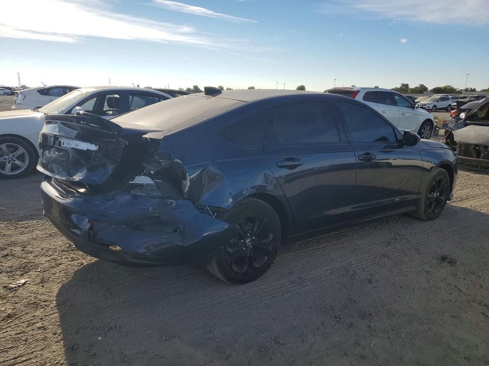 2025 HONDA ACCORD SE 3