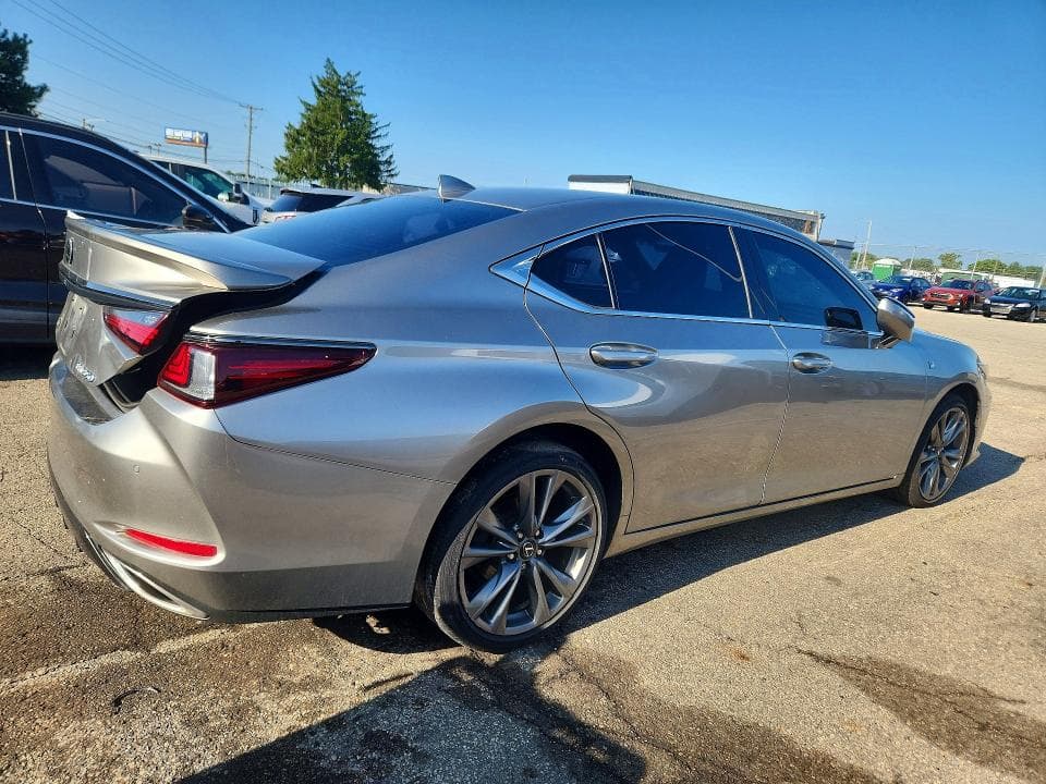 2019 LEXUS ES 350 3