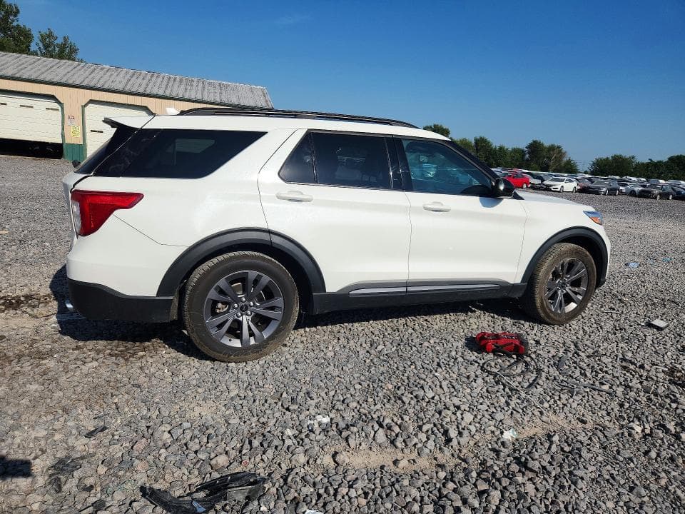 2022 FORD EXPLORER XLT 3