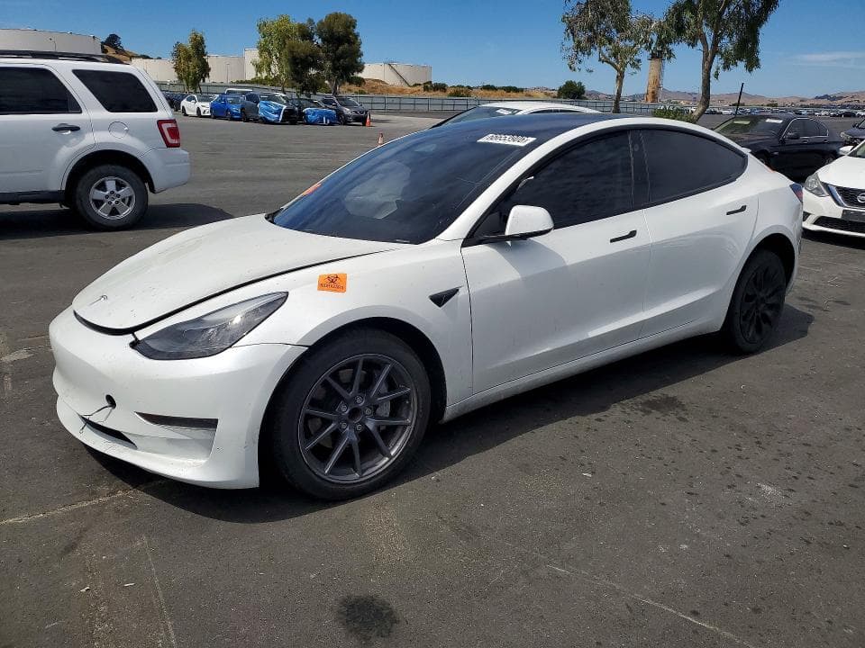 2023 TESLA MODEL 3 - 1