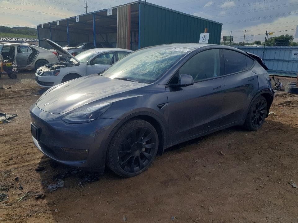 2023 TESLA MODEL Y - 1