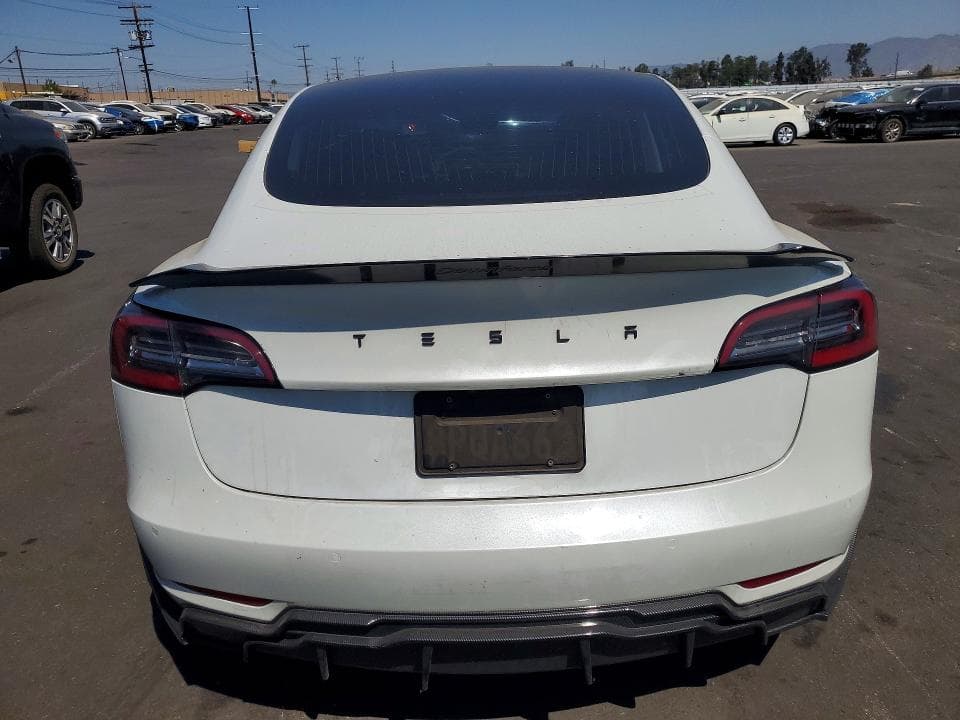 2020 TESLA MODEL 3 6