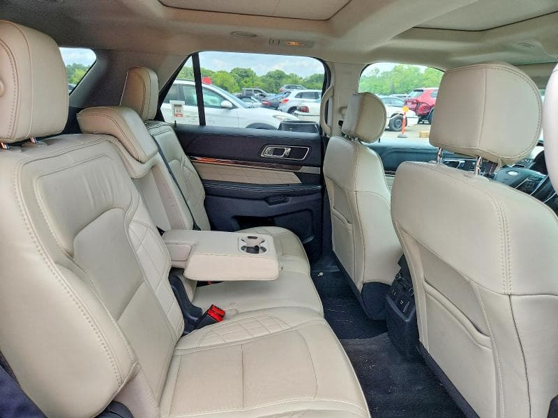 2017 FORD EXPLORER PLATINUM 11