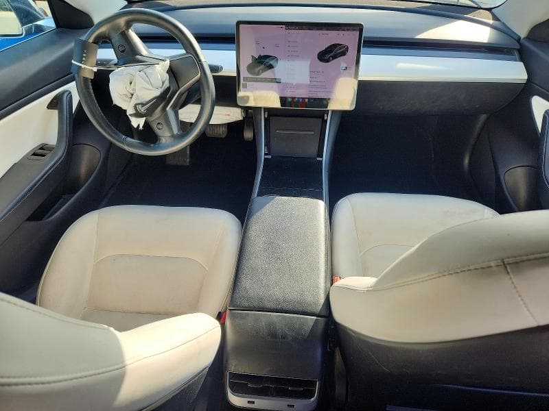 2018 TESLA MODEL 3 8
