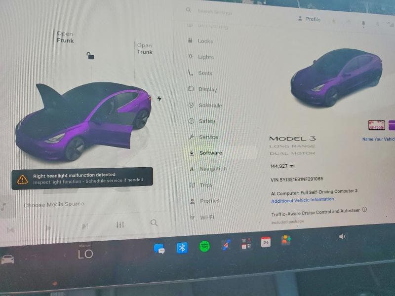 2022 TESLA MODEL 3 9