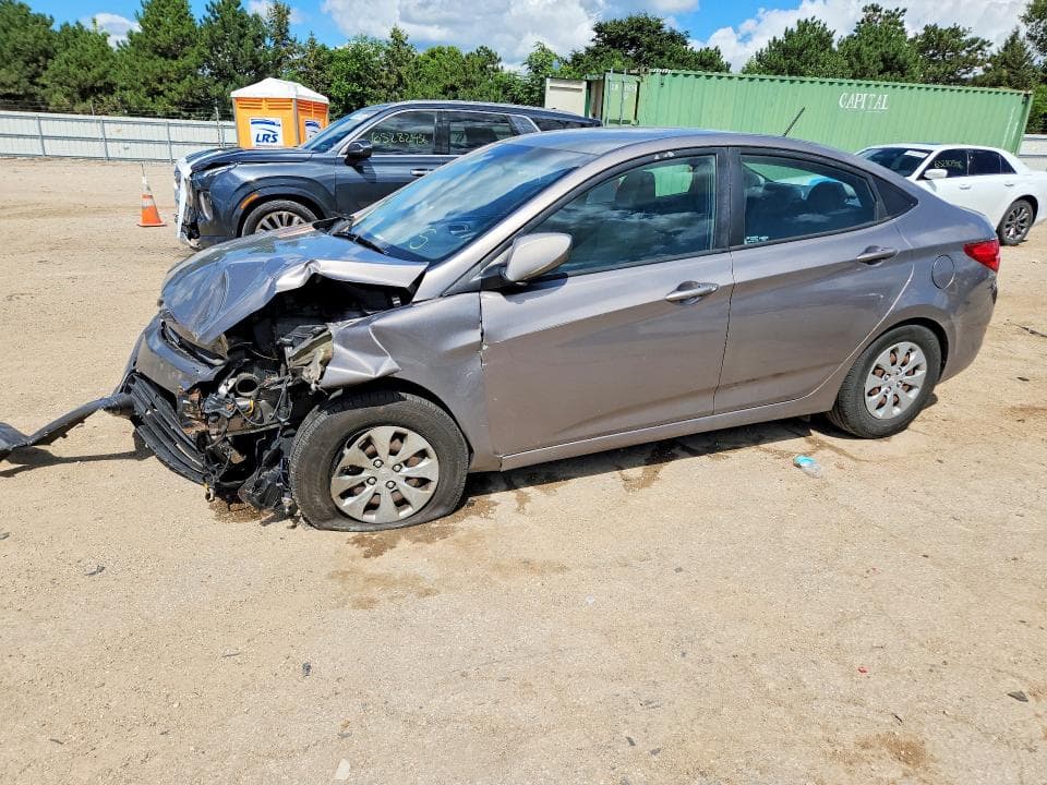 2017 HYUNDAI ACCENT SE - 1