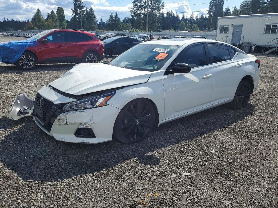 2022 NISSAN ALTIMA SR - 1