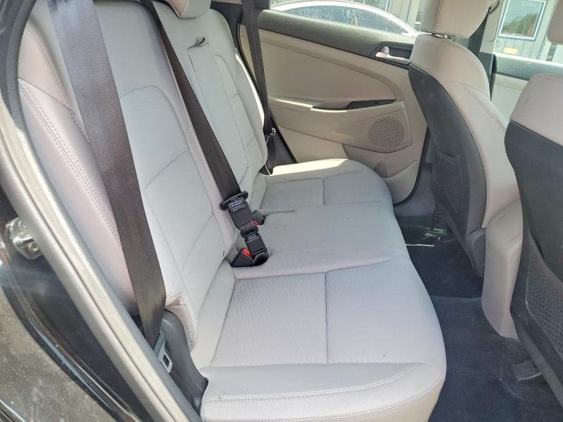 2021 HYUNDAI TUCSON VALUE 11