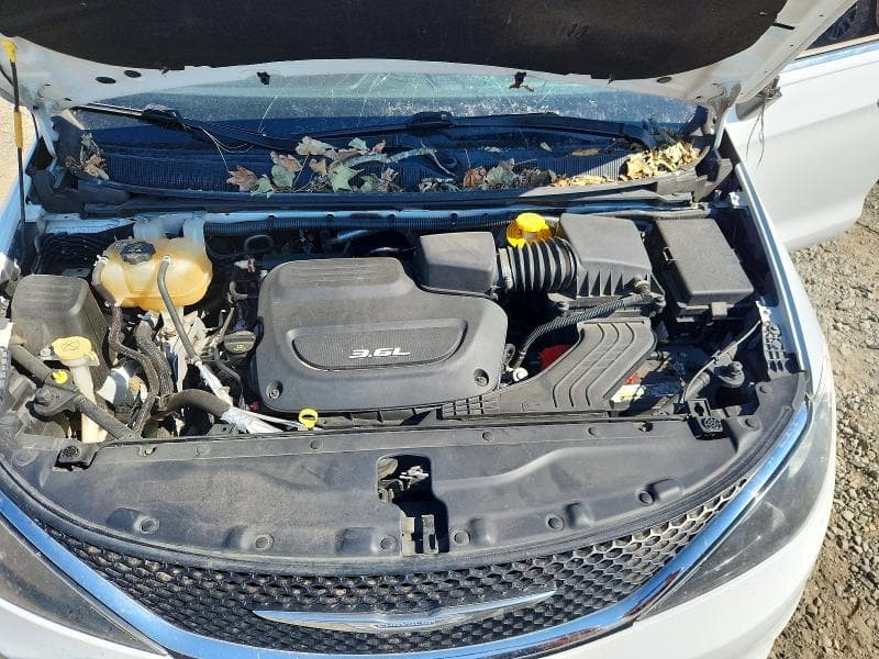 2017 CHRYSLER PACIFICA LX 12